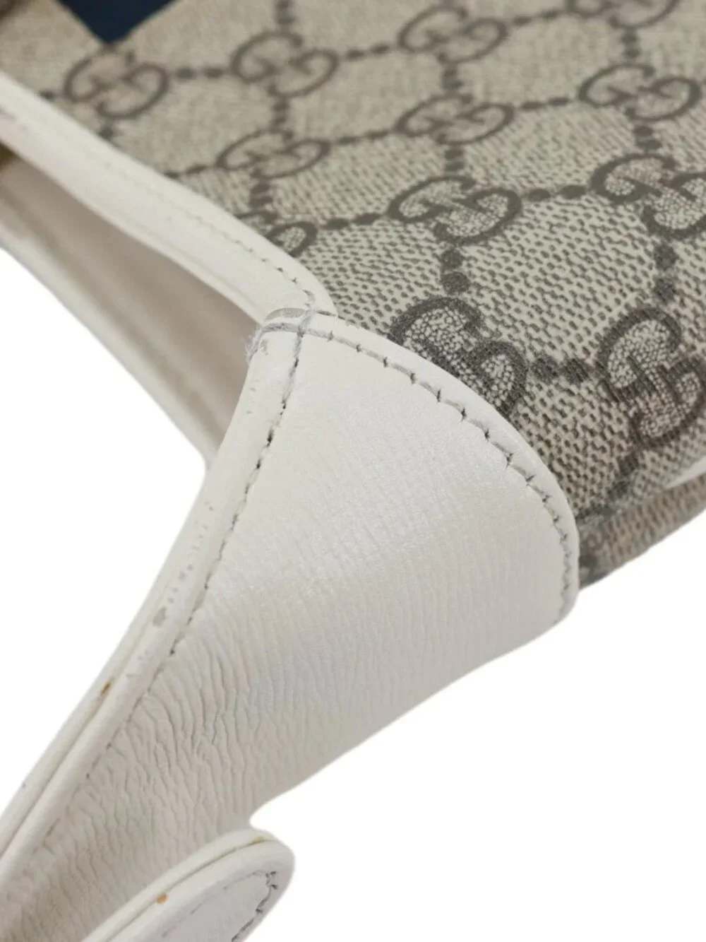 Gucci  Jackie 1961 Small GG Supreme Canvas Hobo Bag Beige 636706